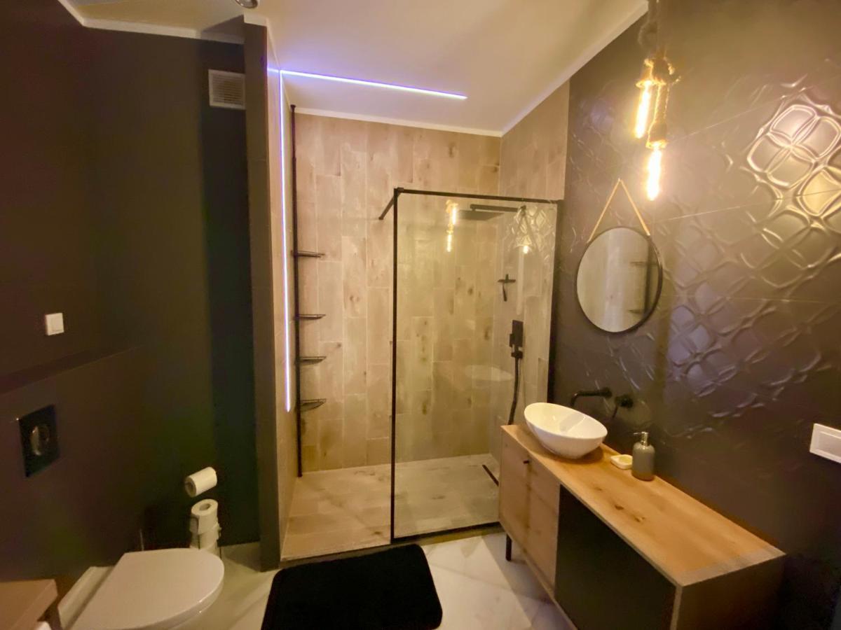 Apartament Pocztovia - Scisle Centrum, Prywatny Parking 厄尔科 外观 照片