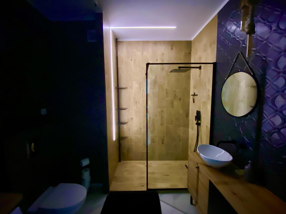 Apartament Pocztovia - Scisle Centrum, Prywatny Parking 厄尔科 外观 照片